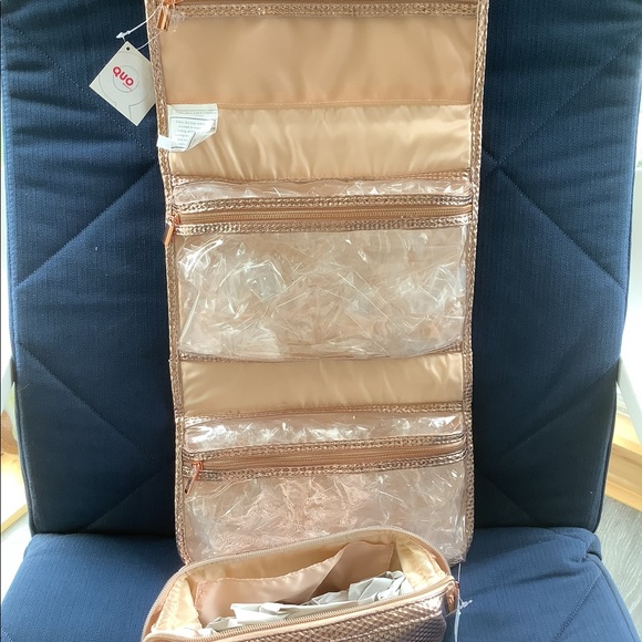 Quo Double Pocket Valet and Clutch - Picture 2 of 2